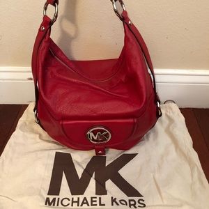 Michael Kors Shoulder Bag!